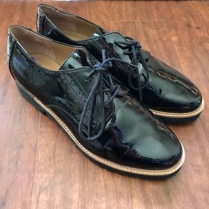 Franco Sarto Shiny Black Oxford Size 8.5